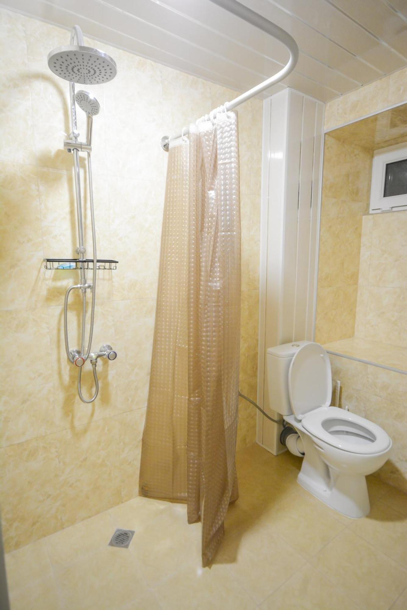 Eleven - 11 Hotel Jechegnadzor Buitenkant foto